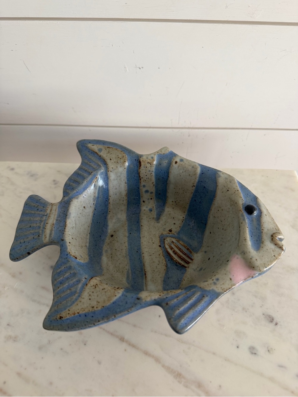 Vintage Stoneware Pottery Blue Fish Dish Chamberlain